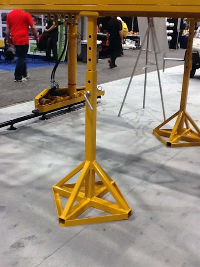 Terex_hydraulically powered univ. crown - 1 copy