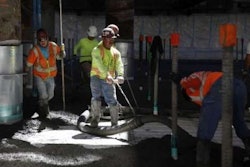Workers pour concrete at the Transbay Transit Center construction site last year. Credit: San Francisco Chronicle