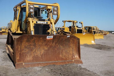 Cat dozers Ritchie Bros. Orlando