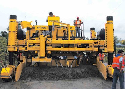 GOMACO GP-2400 concrete slipform paver V2