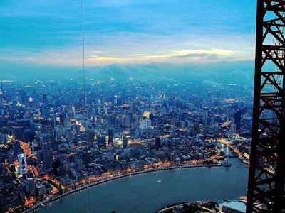 Wei Gensheng Shanghai crane operator photography