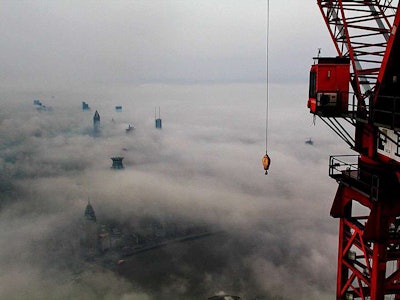 Wei Gensheng Shanghai crane operator photography