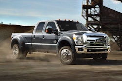 2015_FordF-450_SuperDuty