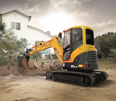 Hyundais-R35Z-9-Compact-Excavator-TLC-magazine-900x781