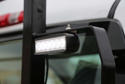 Buyers_LEDFlood_1492135_App_Closeup