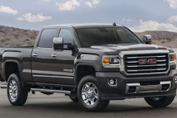 2015-GMC-SierraHD-AllTerrain-037