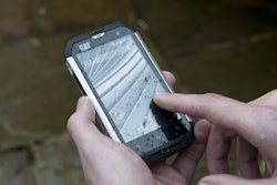 Cat-B15Q-Phone_lead_BetterRoads