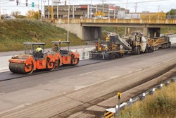 A Pave IR bar provided a thermal profile for this mill and overlay project done in October of 2013 by Hardrives Inc. of Rogers, Minnesota, on TH 494 in Bloomington, Minnesota.