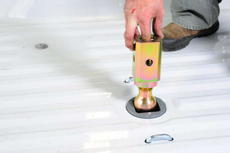 B&W Turnover Ball gooseneck system a great add-on for Ford Super Duties