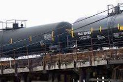 crude oil tanks rail