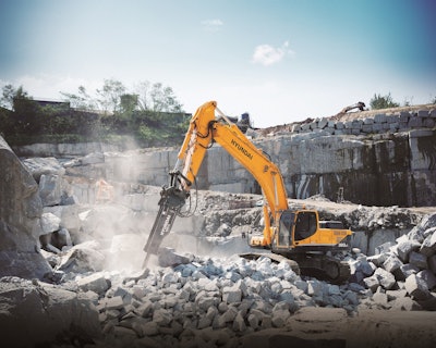 Hyundai’s HDB210 breaker in action.