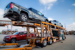 ChevyColoradoGMCCanyonShip06