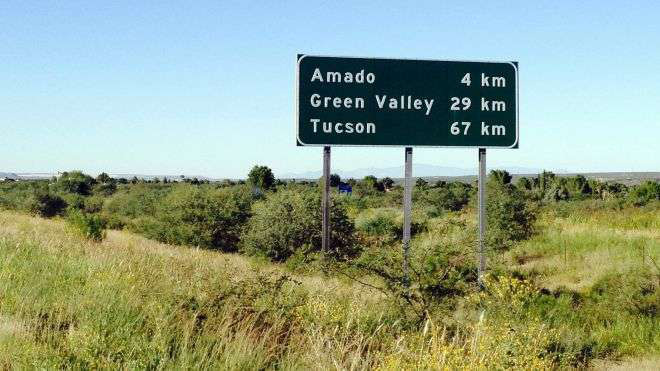 Metric Signs Arizona_Garc
