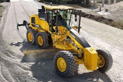 Volvo G946C