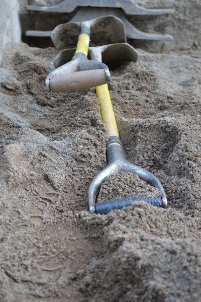 shovels-and-sand