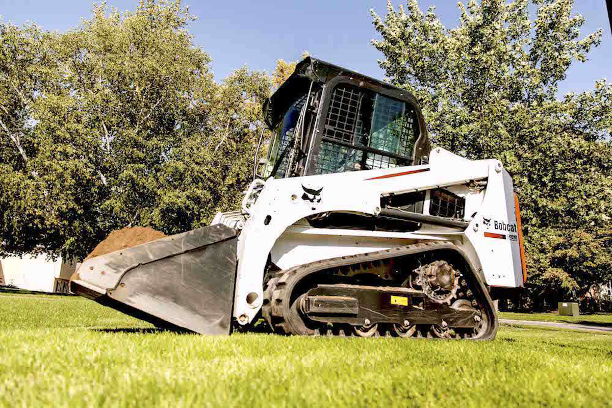 Bobcat intros S450 skid-steer and T450 compact track loaders with