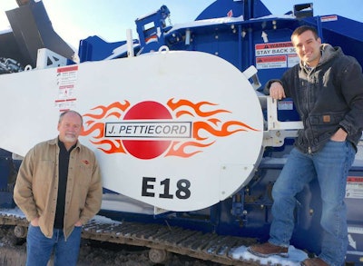 Jeff Pettiecord and Nick Wylie with J. Pettiecord, Des Moines, Iowa.