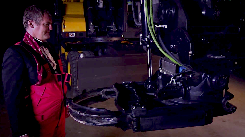 Volvo CE excavator undresses a sailor