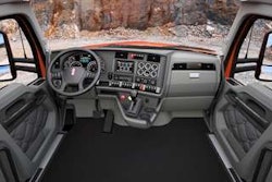 T880 interior