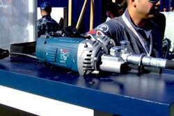 Bosch CV300 concrete vibrator