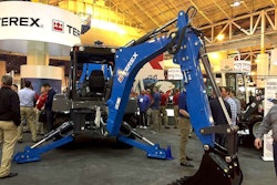 Terex TLB840R backhoe