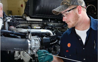 oil maintenance mechanic