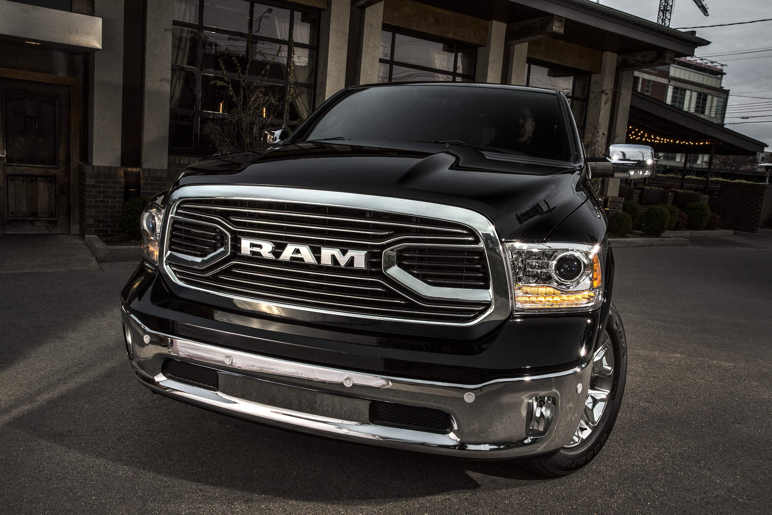 2015 Ram 1500 Laramie Limited Crew Cab 4x4
