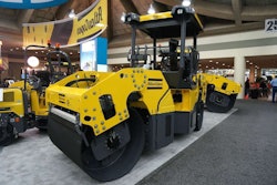 Atlas Copco Dynapac CC2200 roller