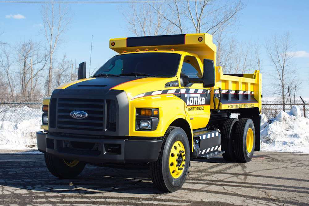 2016 Ford F-750 Tonka dump truck