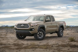 2016_Toyota_Tacoma_TRD_OffRoad_003