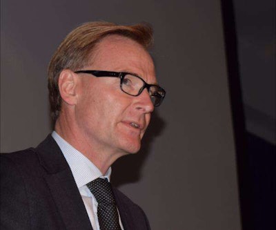 Olof Persson speaking at the annual HDMA breakfast held at the Mid-America Trucking Show in March 2015.