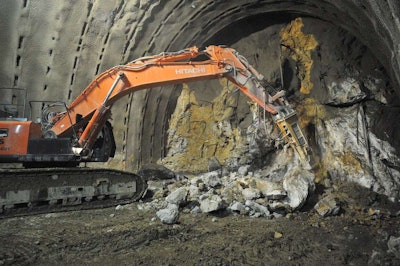 Indeco’s HP 7000 and HP 5000 breakers were used excavating a small tunnel between Grosseto and Siena, Italy, that could not be blasted since it was next to a road.