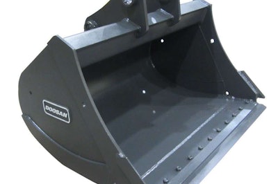 Heavy_duty_ditching_bucket_1