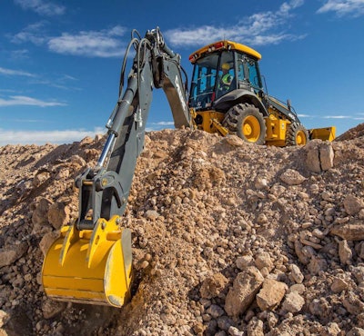 The largest L Series introduction, the 15-foot 10 inch dig depth 410L also has Deere’s new Heavy Lift and Lift Mode features, which offer up to a total of 40 percent more backhoe lift capacity.