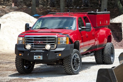 Big Red Dually Beauty_BS28354