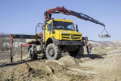 Mercedes-Benz Unimog