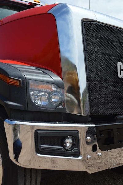 Cat CT680 detail