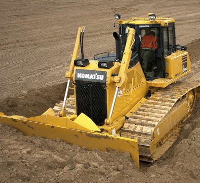 Komatsu D65PXi-18 square