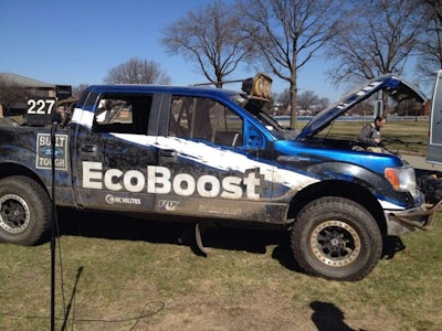 10255128_10201838010652184_1586089144_n