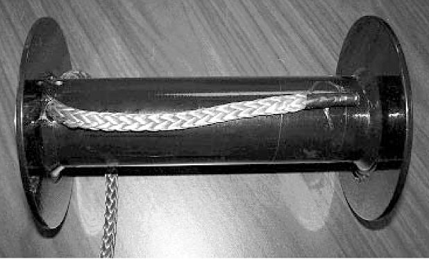 Pull approximately 8' of line through hole (enough line so it reaches opposite end of drum). Position inserted line lengthwise down the drum as shown. Using duct tape or similar, secure end of line to drum, taping around drum. Setscrew is not used in this installation. You are now ready to wind on the line. (Be sure that line is wound on from underneath drum. Line should come off drum on bottom.)