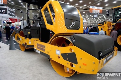 Volvo CE’s 2015 WOA booth.