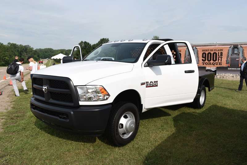 2016 Ram 3500 Chassis Cab BWS_3333