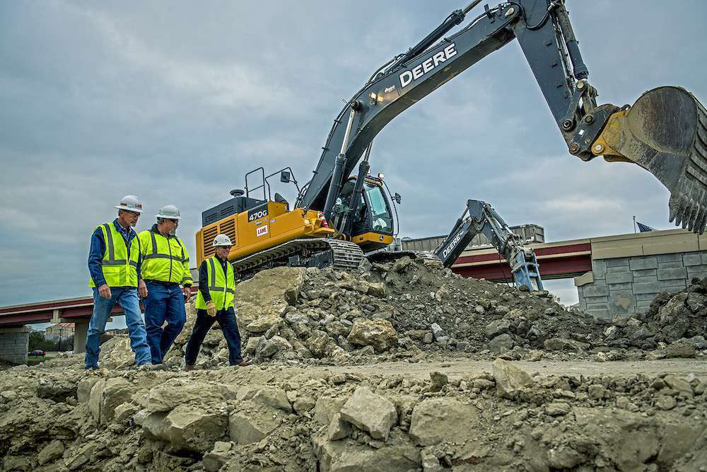 John Deere JDLink 470G excavator
