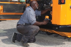 service technician mechanic