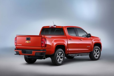 2016 Chevrolet Colorado diesels get auto-locking rear diff and towing package as standard fare.