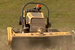 Robotic DOT mower Traxx RF