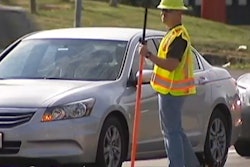Screen shot of the WSB-TV segment on officers dressed as construction workers to catch distracted drivers.