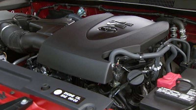 New 278hp 3.5L V-6 is both port- and direct-injected, delivering 23mpg (highway) in the 4x4s.
