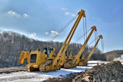 Caterpillar PL72, PL83, PL87 pipelayers2