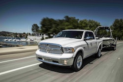 2016 Ram 1500 Laramie Crew Cab 4×4 EcoDiesel